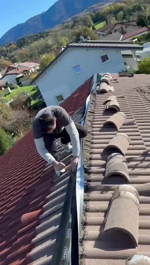 Rénovation et traitement de toiture au hameau de Malagny